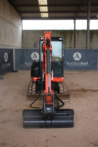 Гусеничный экскаватор Kubota KX030-4: фото 7