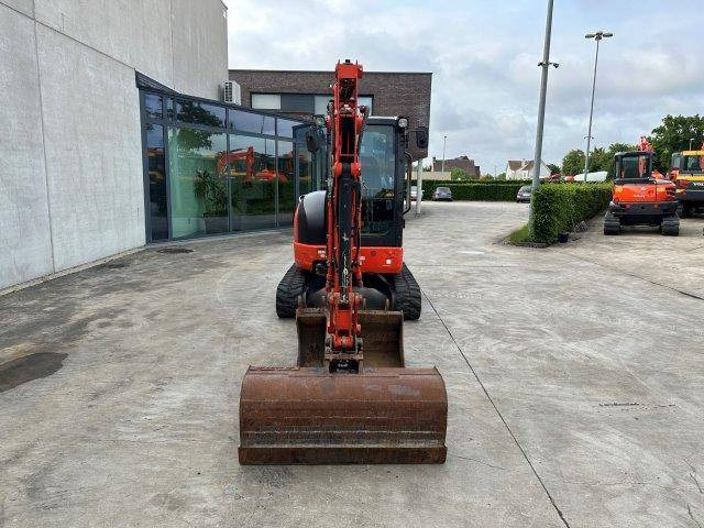 Kubota U36-4 - Гусеничный экскаватор: фото 2 Kubota U36-4 - Гусеничный экскаватор: фото 2