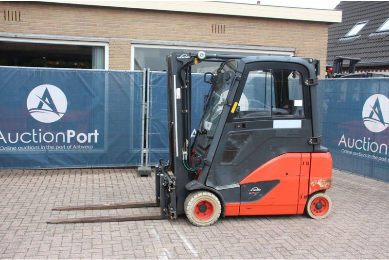 Linde E20PHL-02 - Электропогрузчик: фото 1 Linde E20PHL-02 - Электропогрузчик: фото 1
