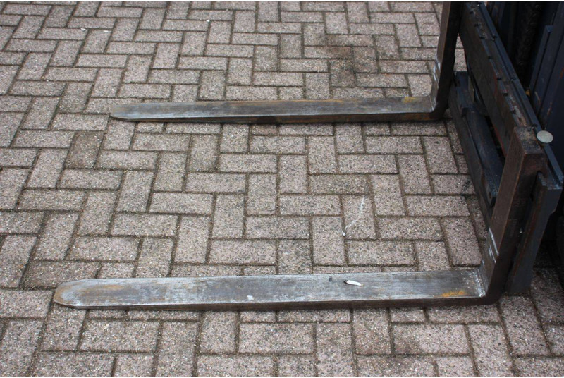 Электропогрузчик Linde E25-01: фото 12 Электропогрузчик Linde E25-01: фото 12