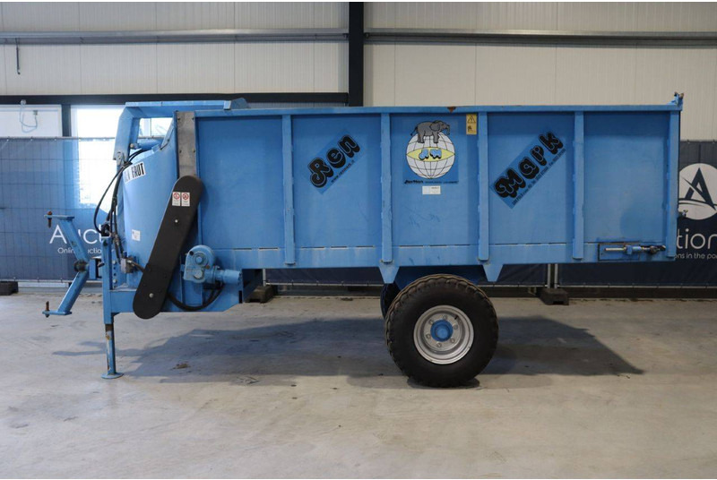 MARK R301 - Навозоразбрасыватель: фото 3 MARK R301 - Навозоразбрасыватель: фото 3