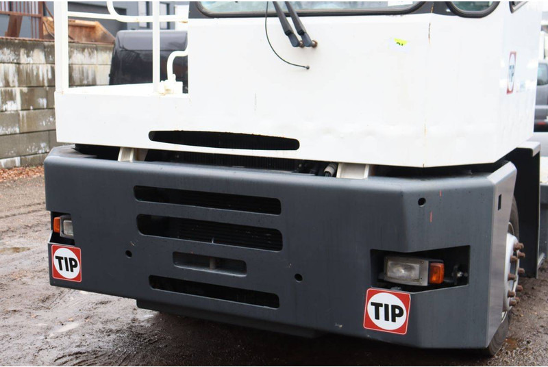 Терминальный тягач MOL YM 180/4X2: фото 10