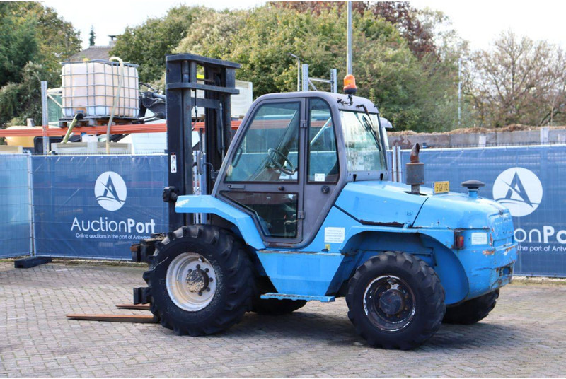 Manitou M 50-4 - Внедорожный погрузчик: фото 4 Manitou M 50-4 - Внедорожный погрузчик: фото 4