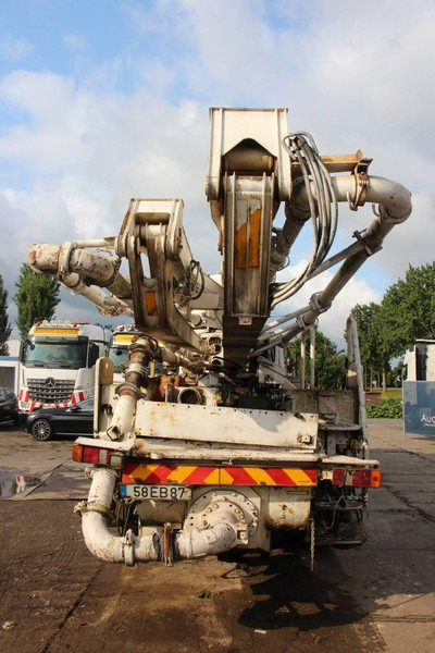 Mercedes-Benz 2631 - Автоманипулятор: фото 4 Mercedes-Benz 2631 - Автоманипулятор: фото 4