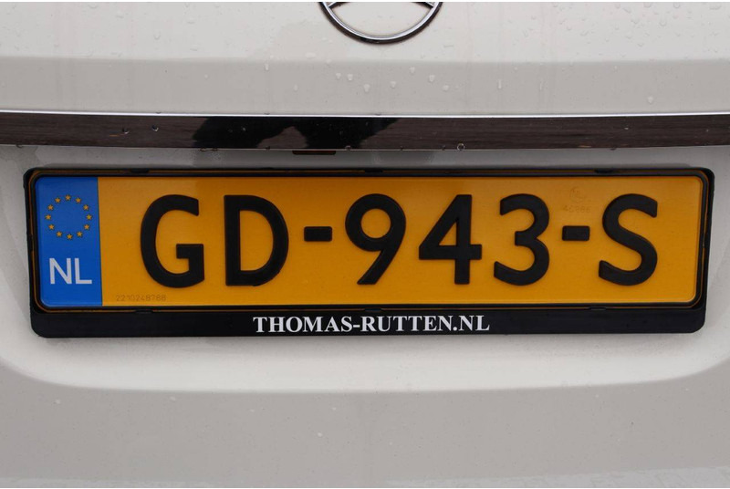 Седан Mercedes-Benz ML350: фото 18