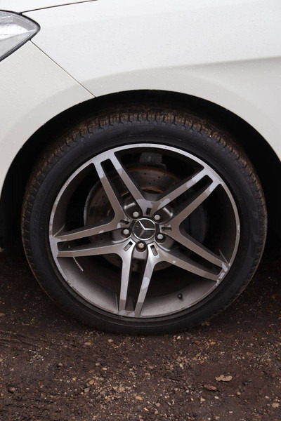 Седан Mercedes-Benz ML350: фото 14