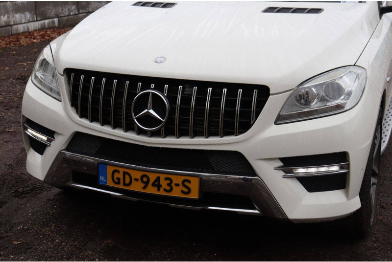 Седан Mercedes-Benz ML350: фото 10