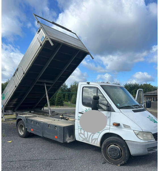 Mercedes-Benz Sprinter (I - update) CDI - Малотоннажный самосвал: фото 2 Mercedes-Benz Sprinter (I - update) CDI - Малотоннажный самосвал: фото 2