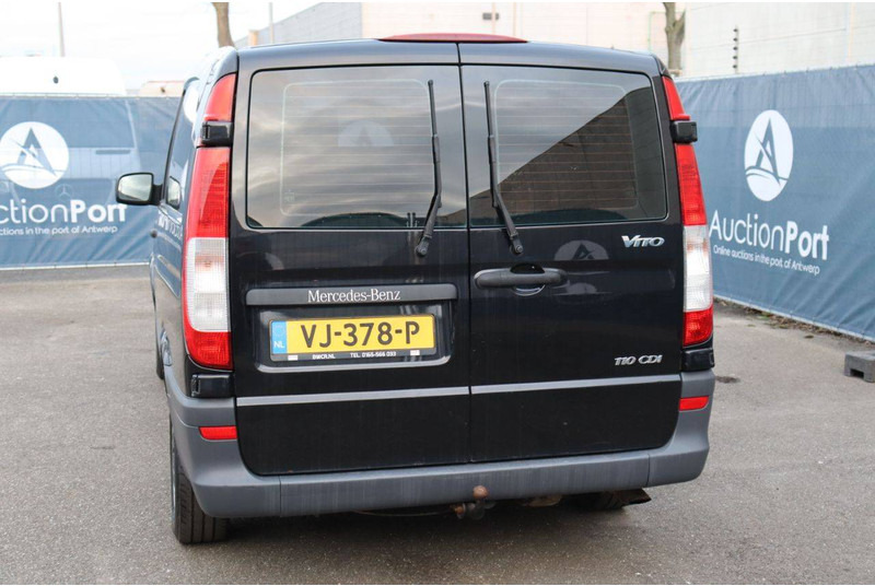 Цельнометаллический фургон Mercedes-Benz Vito 110 CDI: фото 18 Цельнометаллический фургон Mercedes-Benz Vito 110 CDI: фото 18