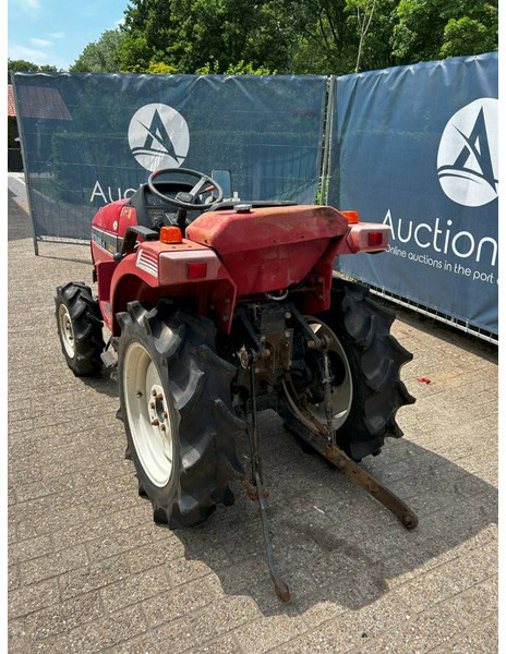 Mitsubishi MT165 - Трактор: фото 3 Mitsubishi MT165 - Трактор: фото 3
