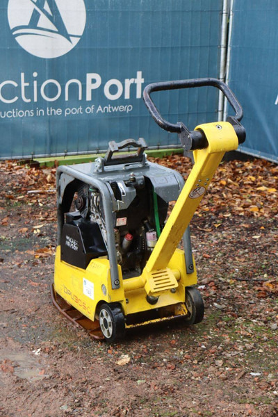 Neuson DPU3050 - Виброплита: фото 3 Neuson DPU3050 - Виброплита: фото 3