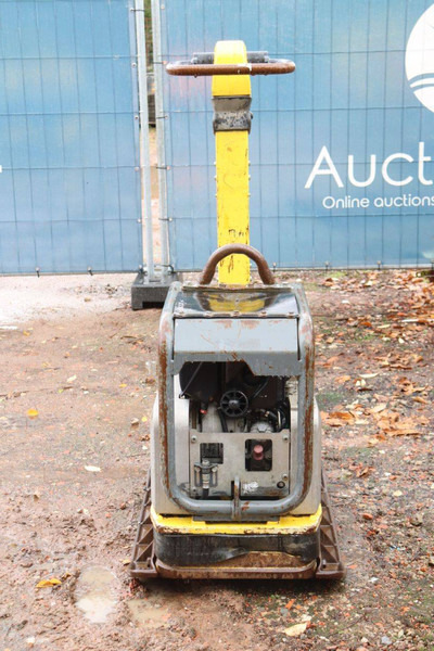 Neuson DPU5545 - Виброплита: фото 4 Neuson DPU5545 - Виброплита: фото 4