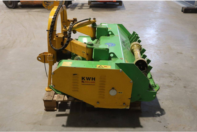 New Holland FRUTTO-07 140 - Газонокосилка: фото 4 New Holland FRUTTO-07 140 - Газонокосилка: фото 4