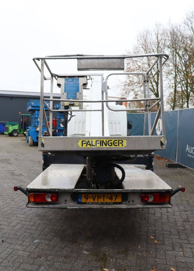 Nissan CABSTAR - Автоманипулятор: фото 5 Nissan CABSTAR - Автоманипулятор: фото 5