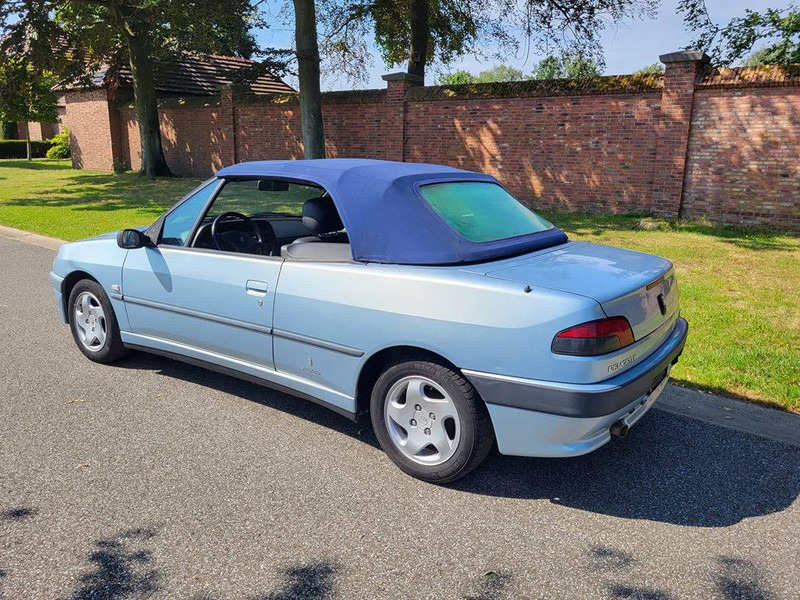 Peugeot 306 Cabriolet 1.6 Automatic - Легковой автомобиль: фото 3 Peugeot 306 Cabriolet 1.6 Automatic - Легковой автомобиль: фото 3