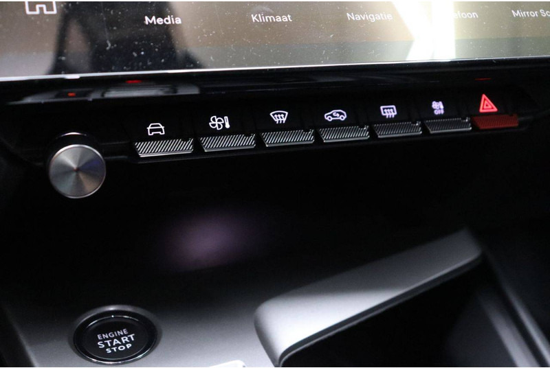 Легковой автомобиль Peugeot 308 SW: фото 19