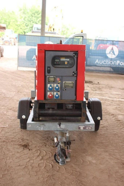 SDMO R22 - Электрогенератор: фото 4 SDMO R22 - Электрогенератор: фото 4