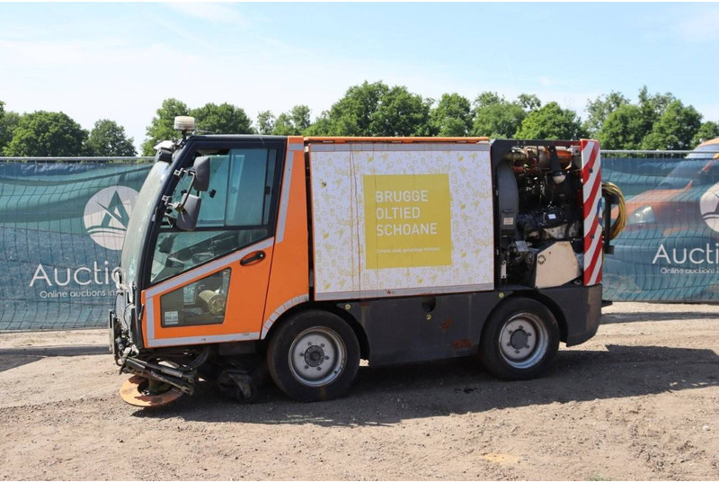 Schmidt MFH 2500 Typ:11 - Подметально-уборочная машина: фото 1 Schmidt MFH 2500 Typ:11 - Подметально-уборочная машина: фото 1