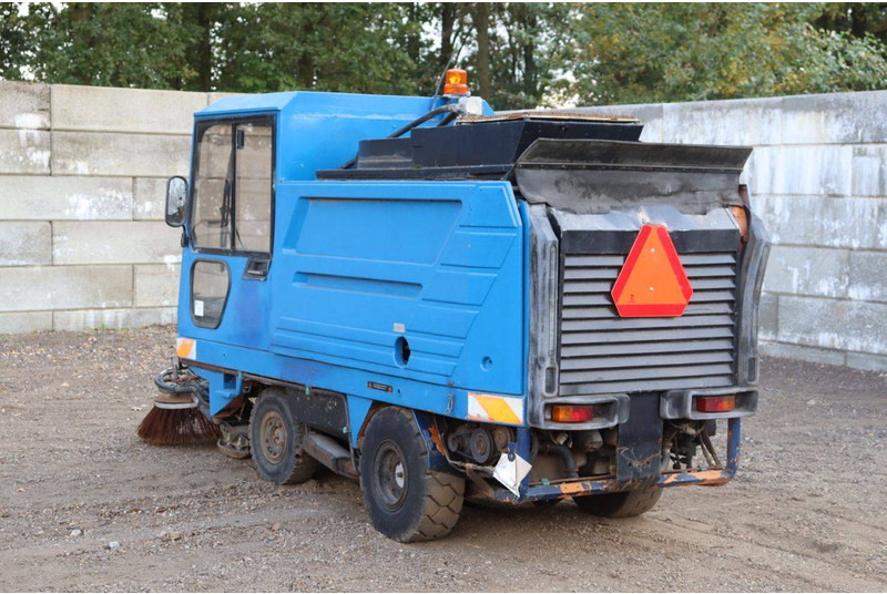 Schmidt SK152S - Подметально-уборочная машина: фото 4 Schmidt SK152S - Подметально-уборочная машина: фото 4