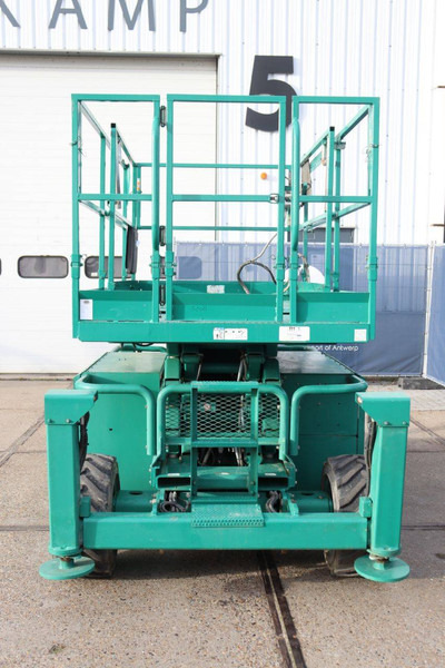 Skyjack SJ 6832RT - Ножничный подъемник: фото 5 Skyjack SJ 6832RT - Ножничный подъемник: фото 5