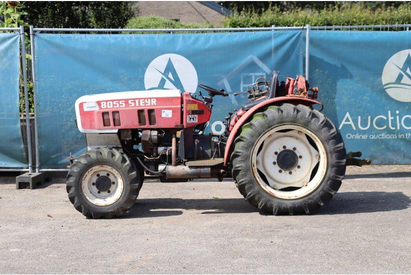 Steyr 8055 - Трактор: фото 2 Steyr 8055 - Трактор: фото 2