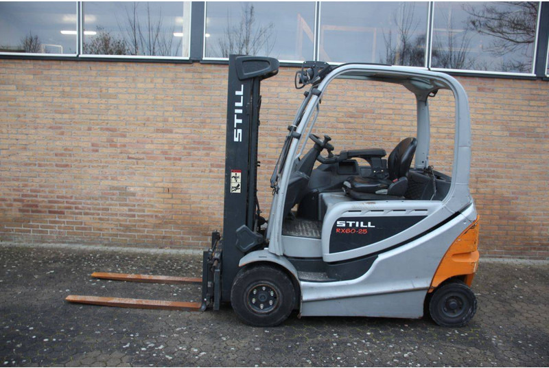 Still RX60-25 - Дизельный погрузчик: фото 2 Still RX60-25 - Дизельный погрузчик: фото 2