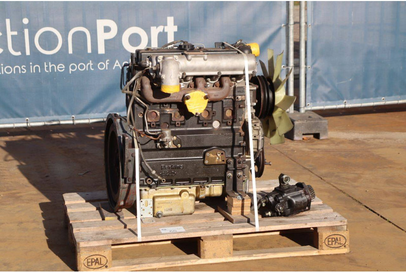 Perkins 1104D A4.2 - Строительная техника: фото 1 Perkins 1104D A4.2 - Строительная техника: фото 1