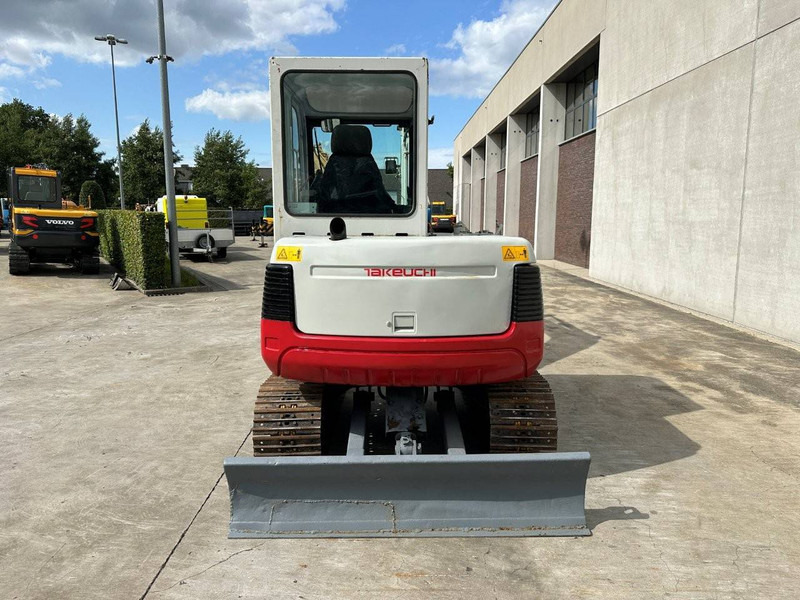Takeuchi TB150C - Гусеничный экскаватор: фото 5 Takeuchi TB150C - Гусеничный экскаватор: фото 5