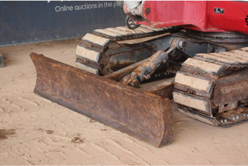 Гусеничный экскаватор Takeuchi TB150C: фото 13