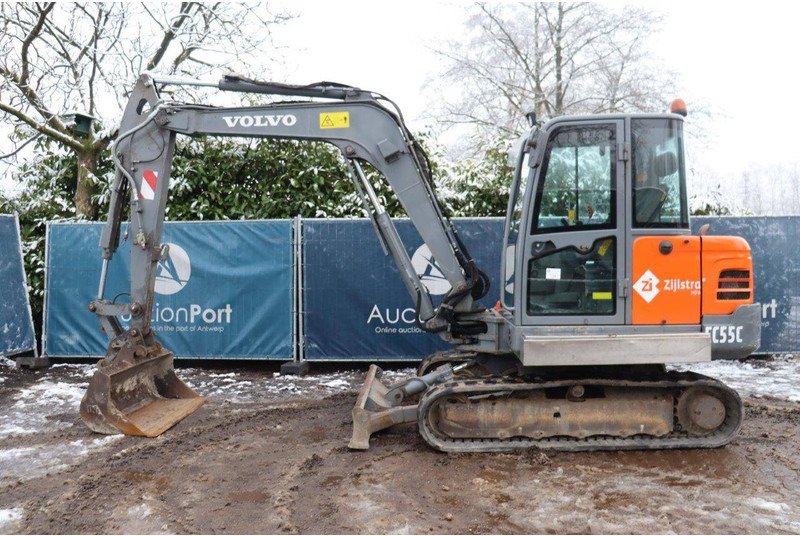 Volvo EC55C - Гусеничный экскаватор: фото 2 Volvo EC55C - Гусеничный экскаватор: фото 2