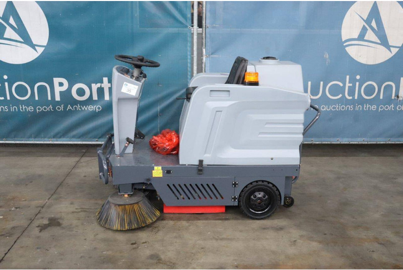Westfield S1250 - Подметально-уборочная машина: фото 2 Westfield S1250 - Подметально-уборочная машина: фото 2
