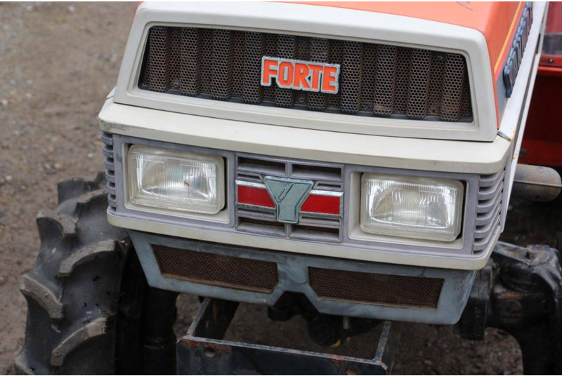 Трактор Yanmar F155D: фото 10 Трактор Yanmar F155D: фото 10