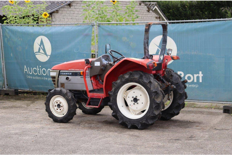 Yanmar Mark III - Трактор: фото 3 Yanmar Mark III - Трактор: фото 3
