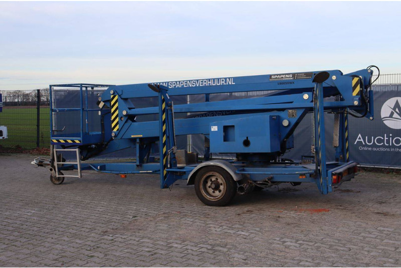 Custers R20EHS - Коленчатый подъемник: фото 3 Custers R20EHS - Коленчатый подъемник: фото 3