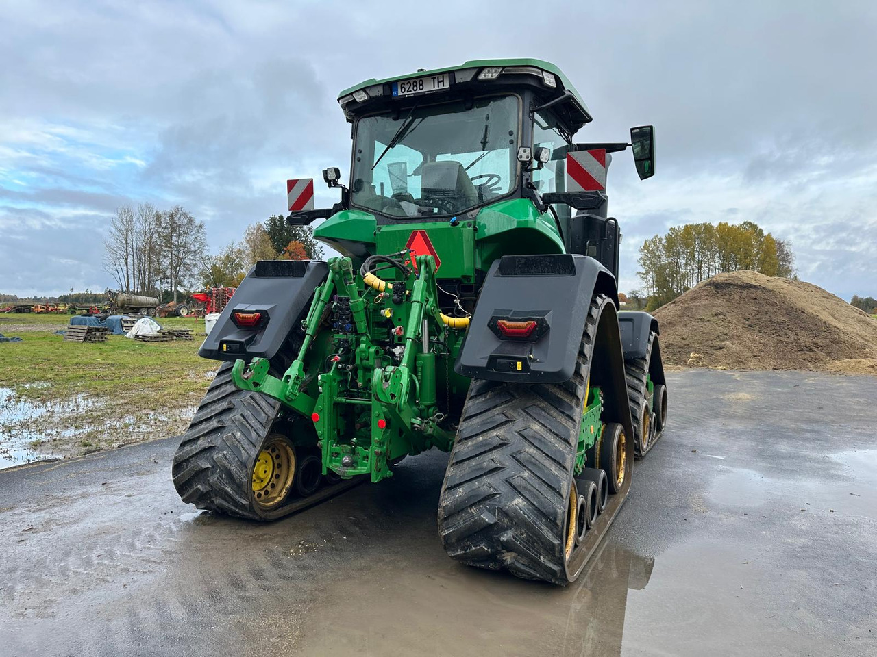 John Deere 8RX 410 Signature Edition - Гусеничный трактор: фото 3 John Deere 8RX 410 Signature Edition - Гусеничный трактор: фото 3