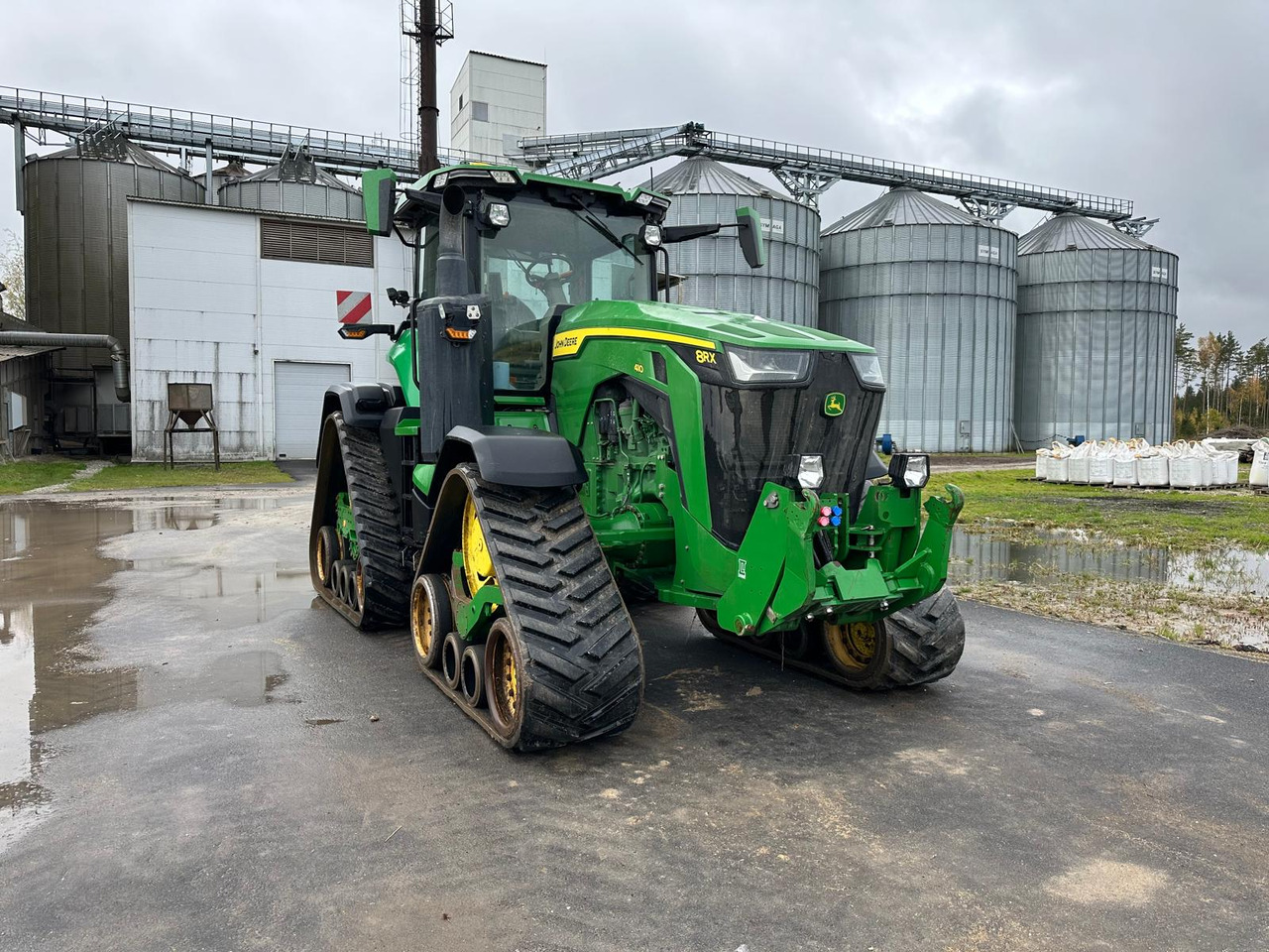 John Deere 8RX 410 Signature Edition - Гусеничный трактор: фото 2 John Deere 8RX 410 Signature Edition - Гусеничный трактор: фото 2