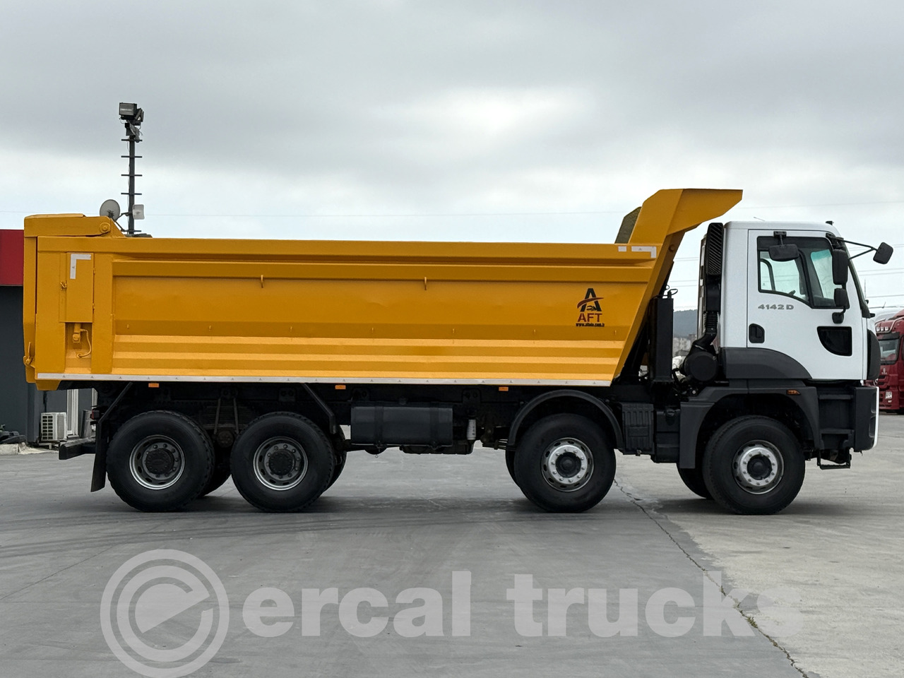 FORD 2017 FORD 4142 D /AC-EURO6-8X4 HARDOX TIPPER - Самосвал: фото 4 FORD 2017 FORD 4142 D /AC-EURO6-8X4 HARDOX TIPPER - Самосвал: фото 4