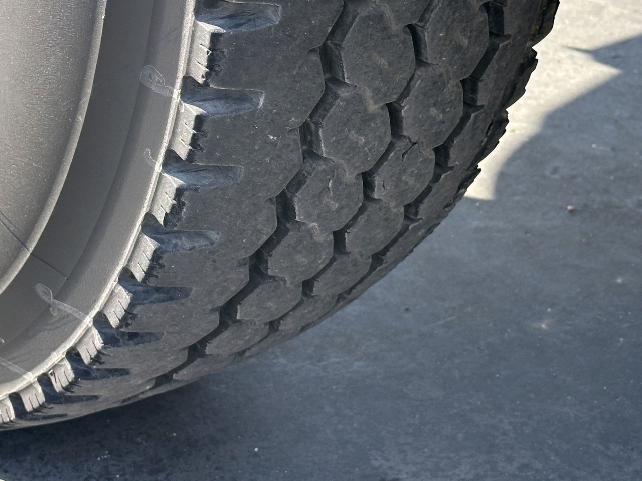 Самосвал FORD 2018 FORD 4142  /MANUAL-AC-EURO6-8X4 HARDOX TIPPER: фото 29