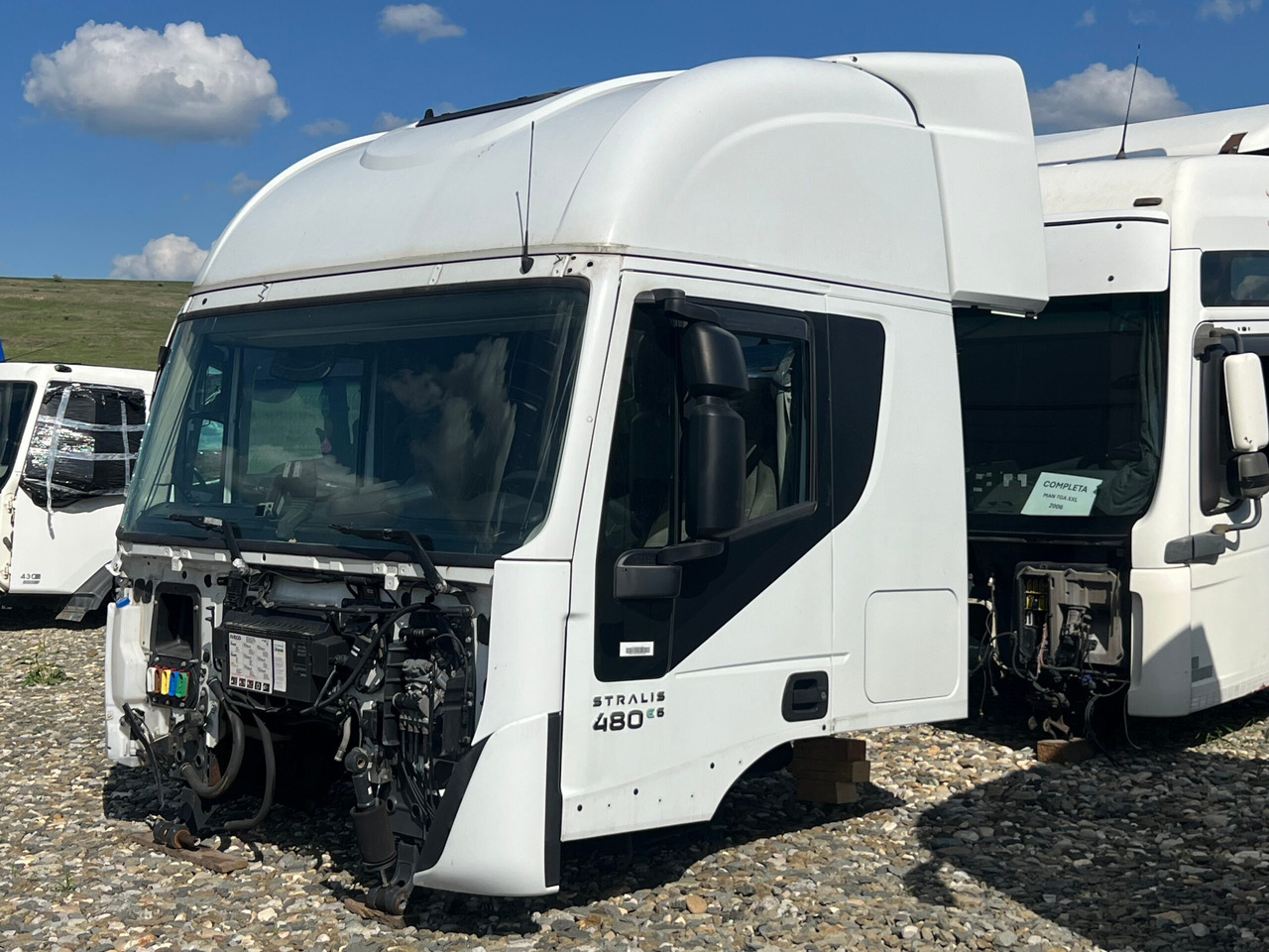 CABINA IVECO STRALIS HI-WAY 5801758707, 5801758694 - Кабина для Грузовиков: фото 3 CABINA IVECO STRALIS HI-WAY 5801758707, 5801758694 - Кабина для Грузовиков: фото 3