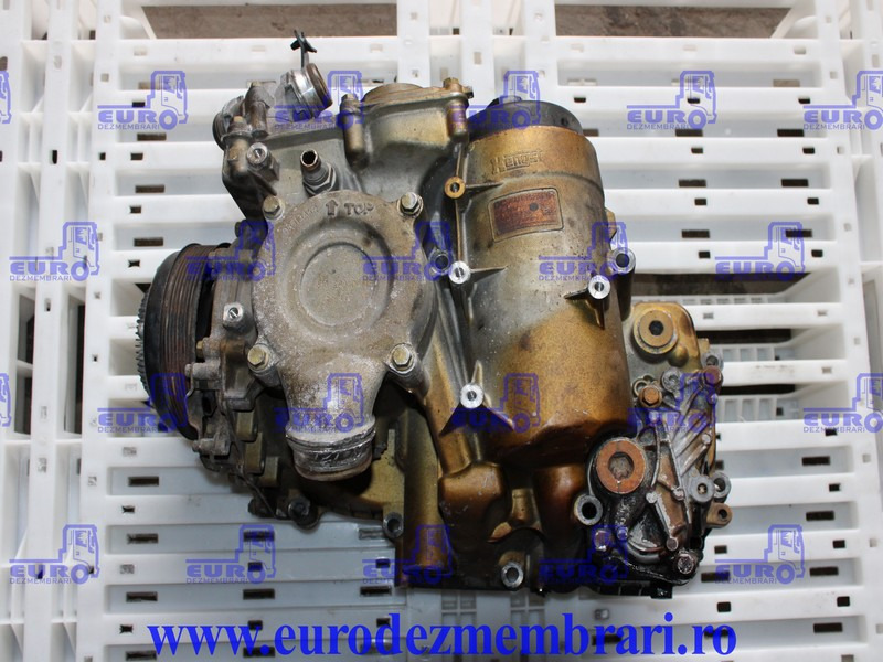 CARCASA POMPA APA + FILTRU ULEI MERCEDES ACTROS MP4 A4711806510 - Помпа для Грузовиков: фото 1 CARCASA POMPA APA + FILTRU ULEI MERCEDES ACTROS MP4 A4711806510 - Помпа для Грузовиков: фото 1