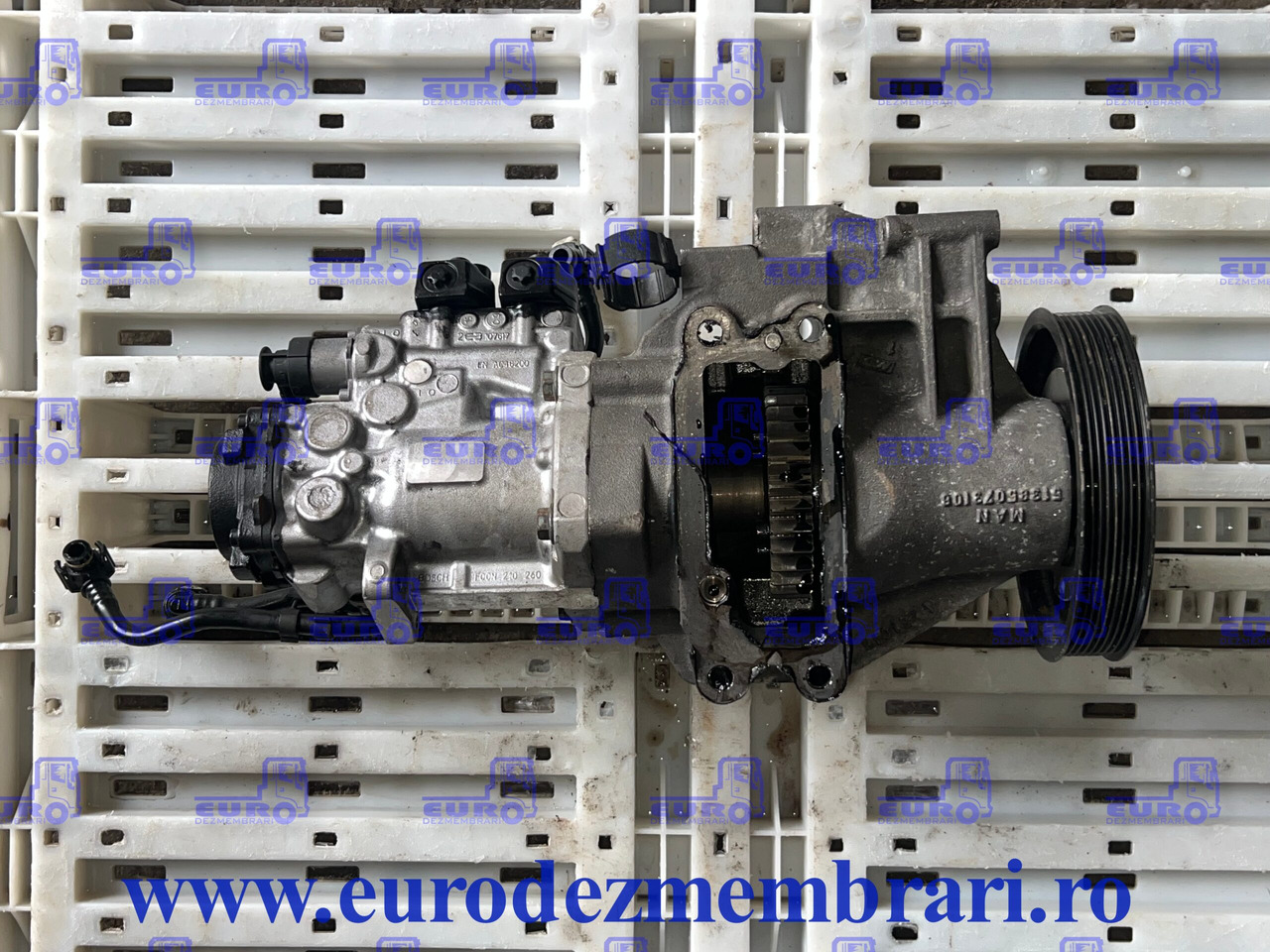 POMPA INALTA PRESIUNE + UNITATE COMANDA MAN TGX D3876 51.11103.7859, 51.38507.5073, 51.38507.3106, 51.11103.7856, 51.11103.7857 - Топливный насос для Грузовиков: фото 2 POMPA INALTA PRESIUNE + UNITATE COMANDA MAN TGX D3876 51.11103.7859, 51.38507.5073, 51.38507.3106, 51.11103.7856, 51.11103.7857 - Топливный насос для Грузовиков: фото 2