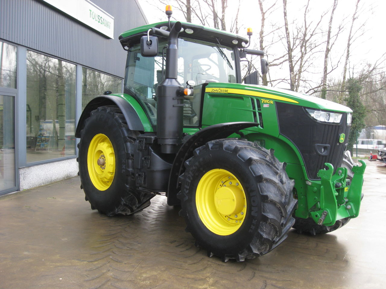 John Deere 7310R - Трактор: фото 1 John Deere 7310R - Трактор: фото 1