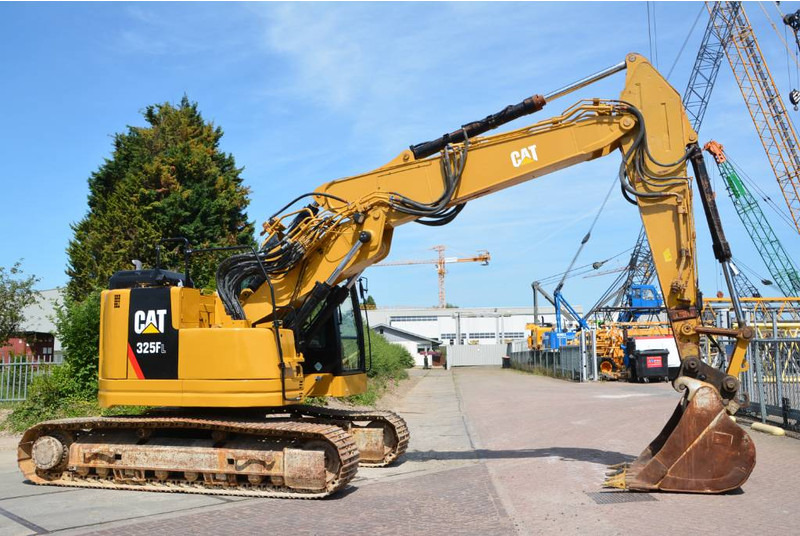 Cat 325 FL CR - Гусеничный экскаватор: фото 5 Cat 325 FL CR - Гусеничный экскаватор: фото 5