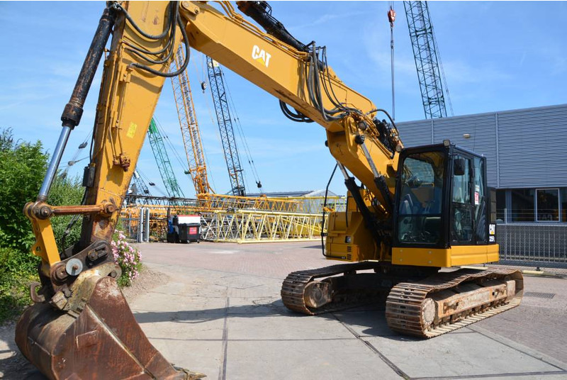 Cat 325 FL CR - Гусеничный экскаватор: фото 3 Cat 325 FL CR - Гусеничный экскаватор: фото 3