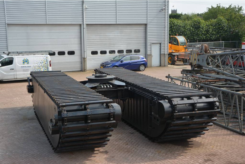 Swampmaster 2200 amphibious ponton for excavator - Гусеничный экскаватор: фото 1 Swampmaster 2200 amphibious ponton for excavator - Гусеничный экскаватор: фото 1