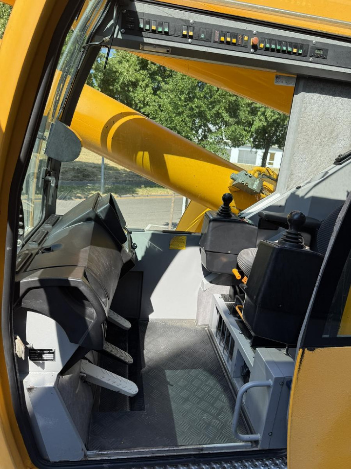 Мобильный кран Liebherr LTM 1070-4.1 (08 - 059 580): фото 25
