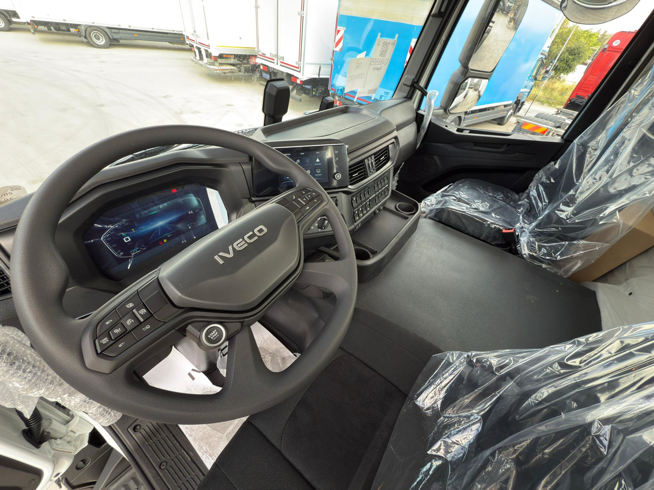 Грузовик-шасси IVECO AD280X40 YPS ON X-WAY E6 (Chassis): фото 6
