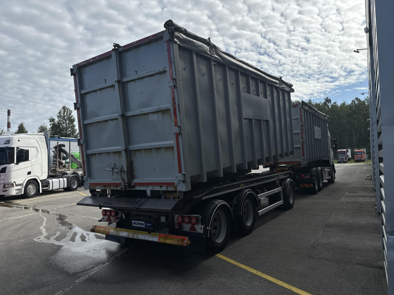 Грузовик-контейнеровоз/ Сменный кузов SCANIA R 450 B6x4HA: фото 12