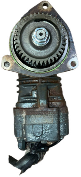 Renault EURO 6 D1 - Двигатель и запчасти: фото 2 Renault EURO 6 D1 - Двигатель и запчасти: фото 2