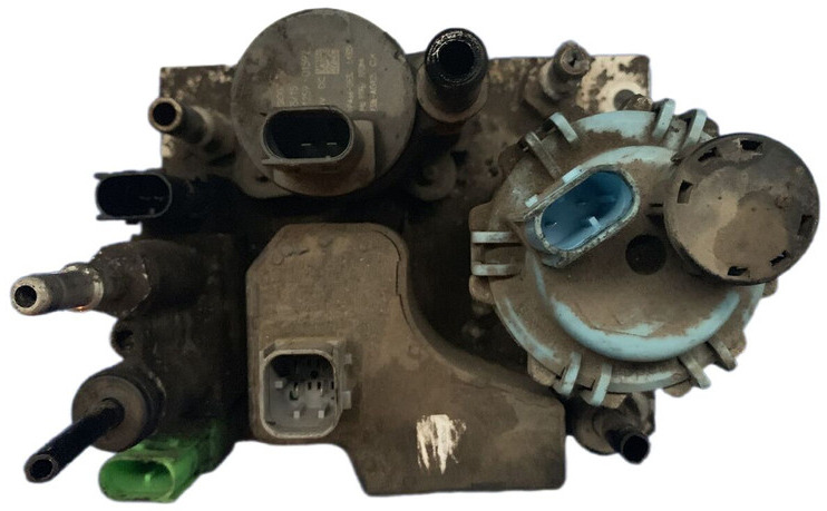 Renault T SERIES - Глушитель/ Выхлопная система: фото 2 Renault T SERIES - Глушитель/ Выхлопная система: фото 2